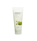 The Face Shop Herb Day 365 Cleansing Foam